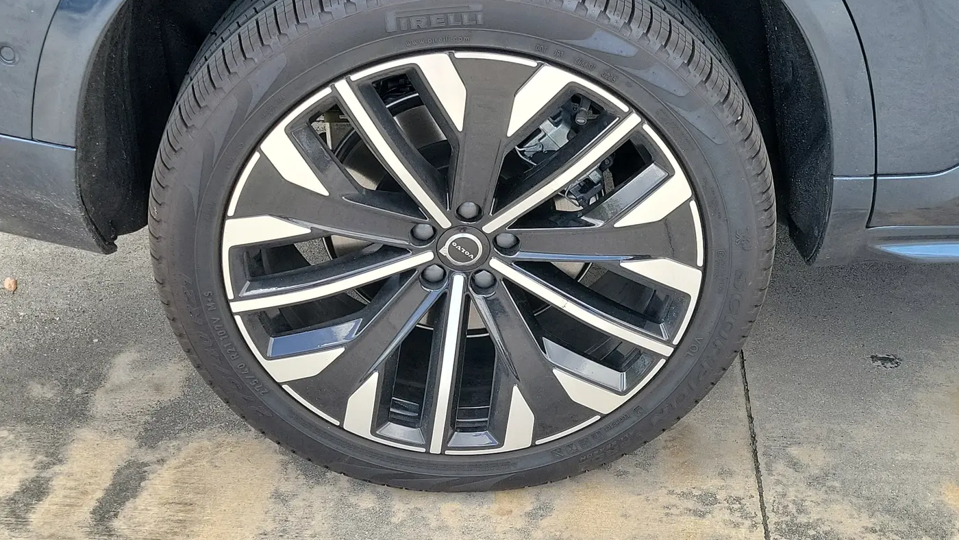 2026 Volvo XC90 B6 Plus 7P