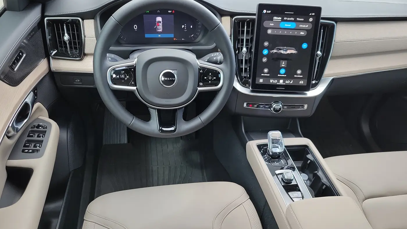 2026 Volvo XC90 B6 Plus 7P