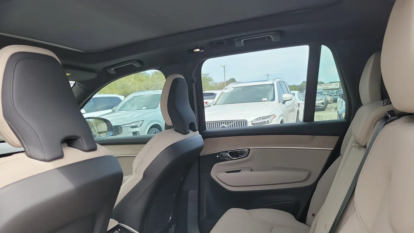 2026 Volvo XC90 B6 Plus 7P