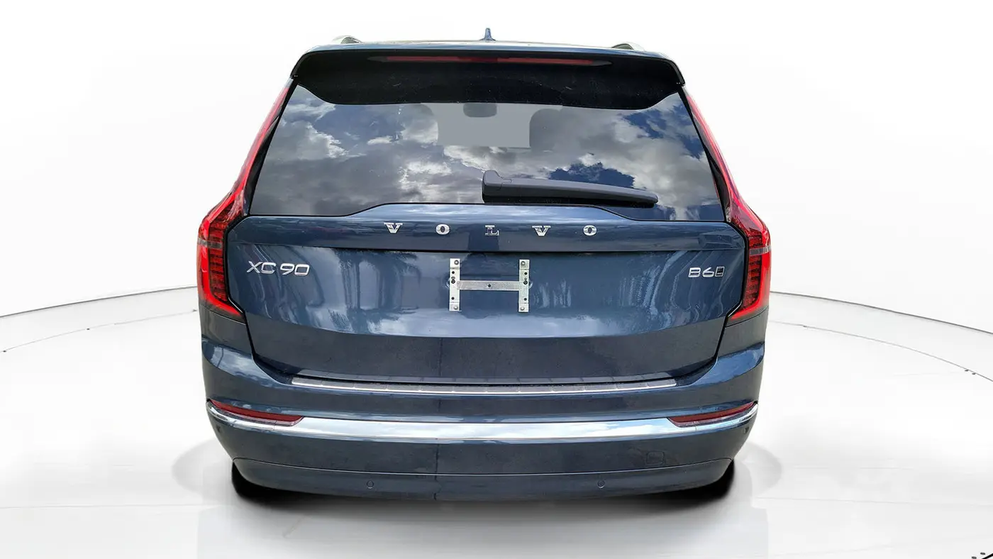 2026 Volvo XC90 B6 Plus 7P