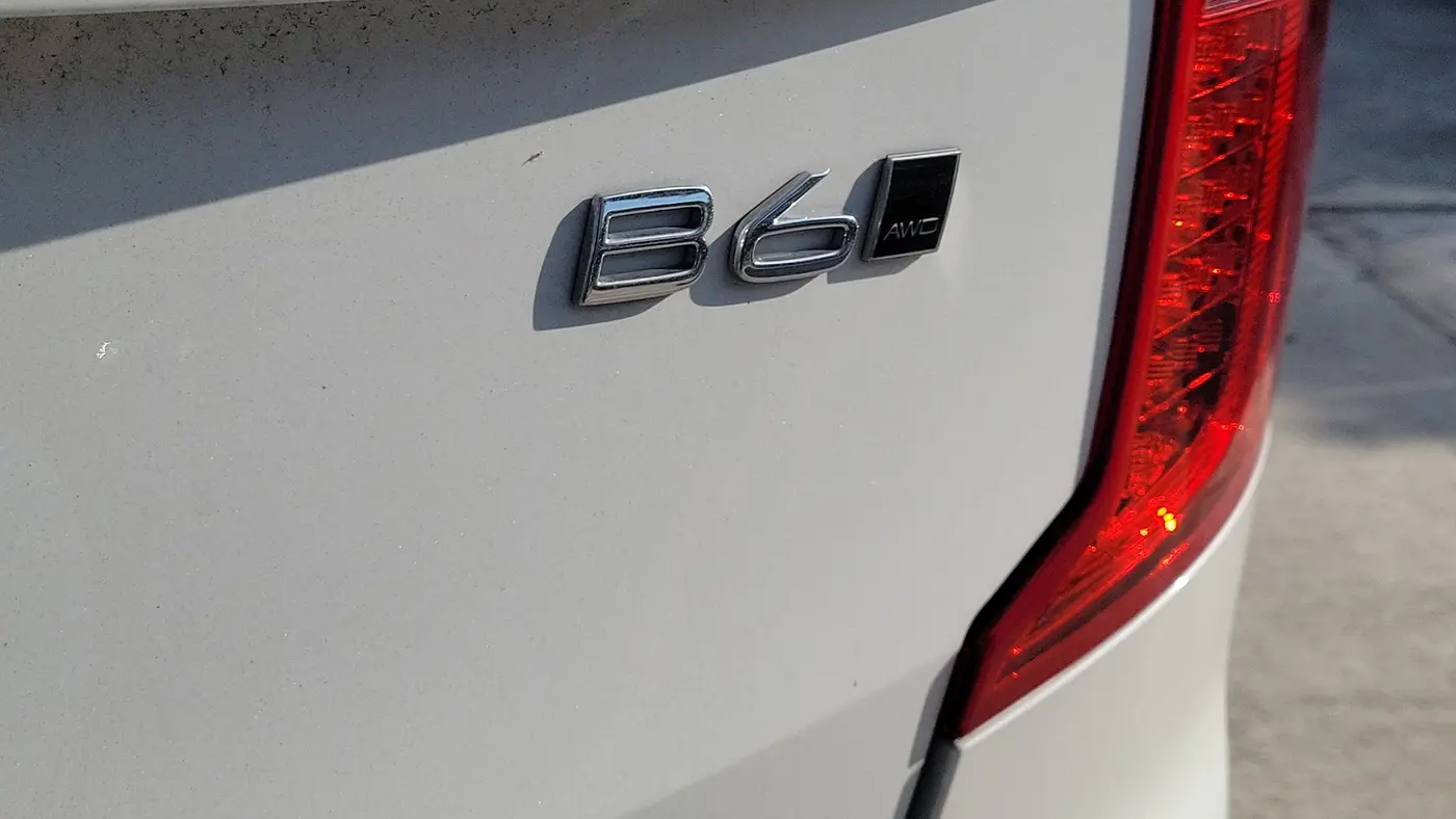 2025 Volvo XC90 B6 Plus Bright Theme 7P