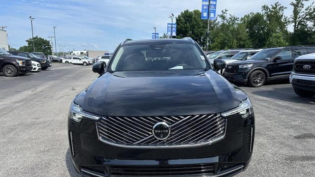 2026 Volvo XC90 B6 Plus 7P