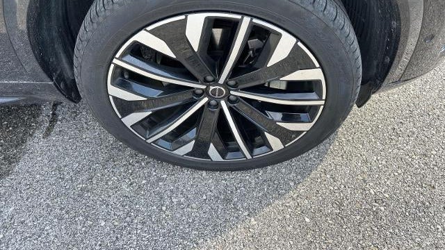 2026 Volvo XC90 B6 Plus 7P