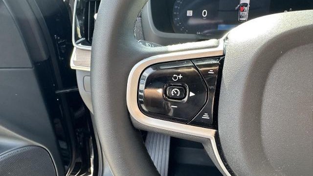 2026 Volvo XC90 B6 Plus 7P