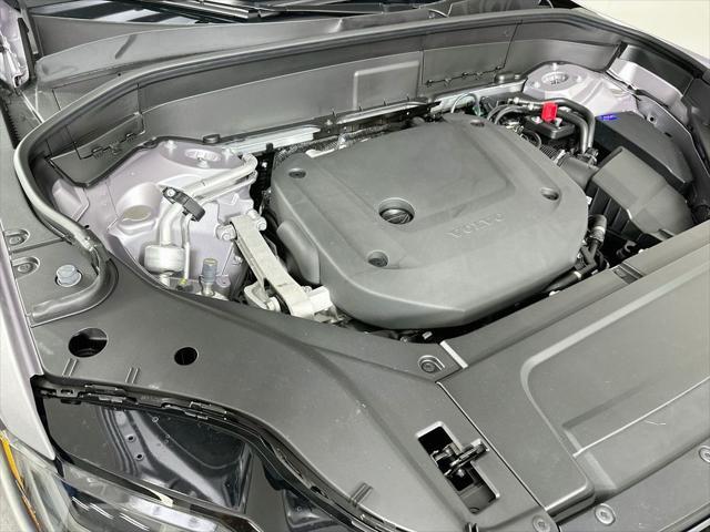 2026 Volvo XC90 - $71,075
