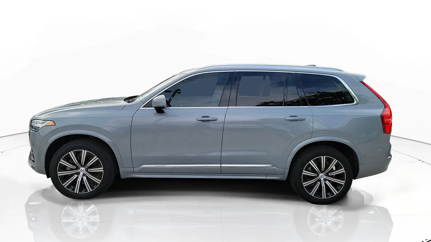 2025 Volvo XC90 B6 Plus Bright Theme 7P