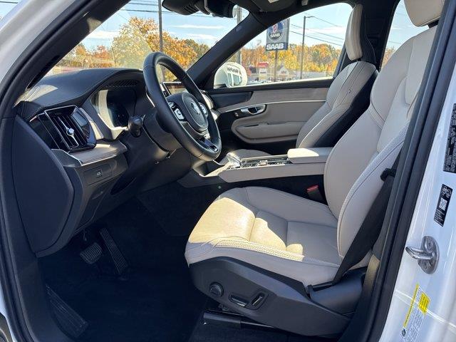 2026 Volvo XC90 - $46,899