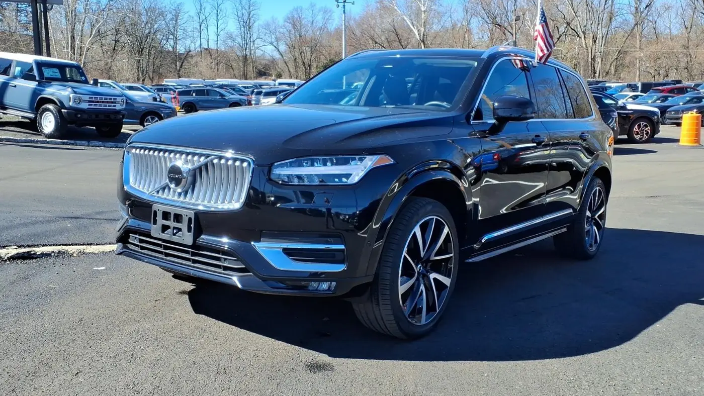 2024 Volvo XC90 B6 Plus Bright Theme 7P