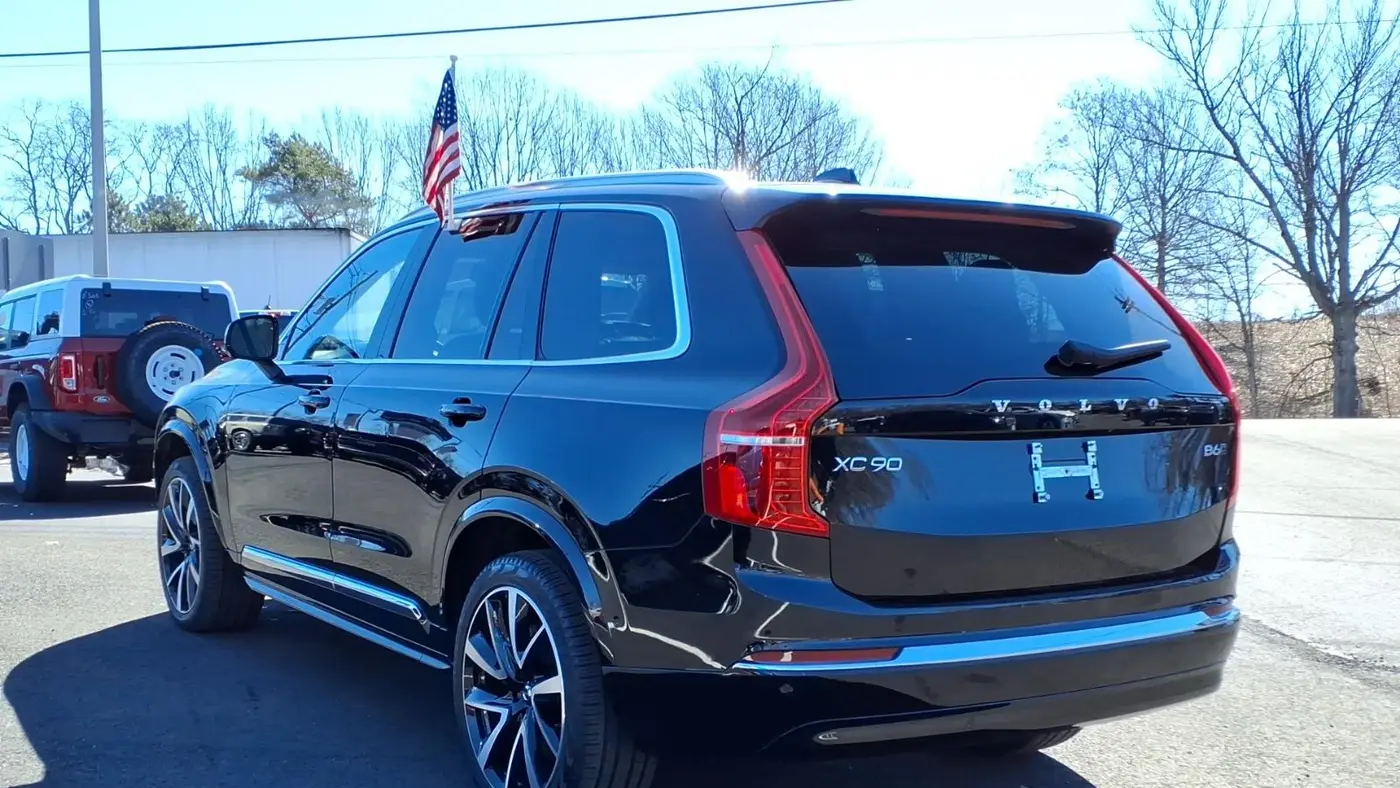 2024 Volvo XC90 B6 Plus Bright Theme 7P