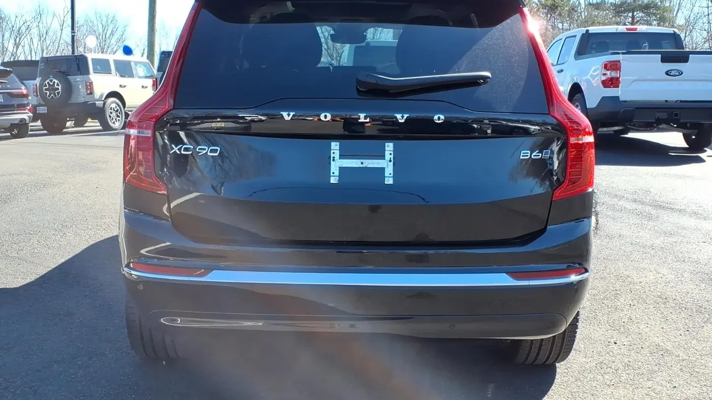 2024 Volvo XC90 B6 Plus Bright Theme 7P