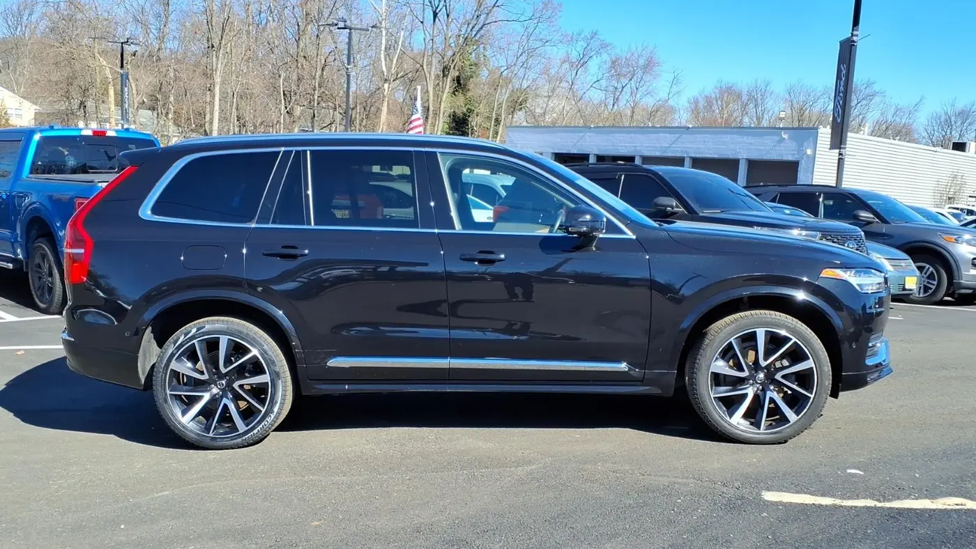 2024 Volvo XC90 B6 Plus Bright Theme 7P