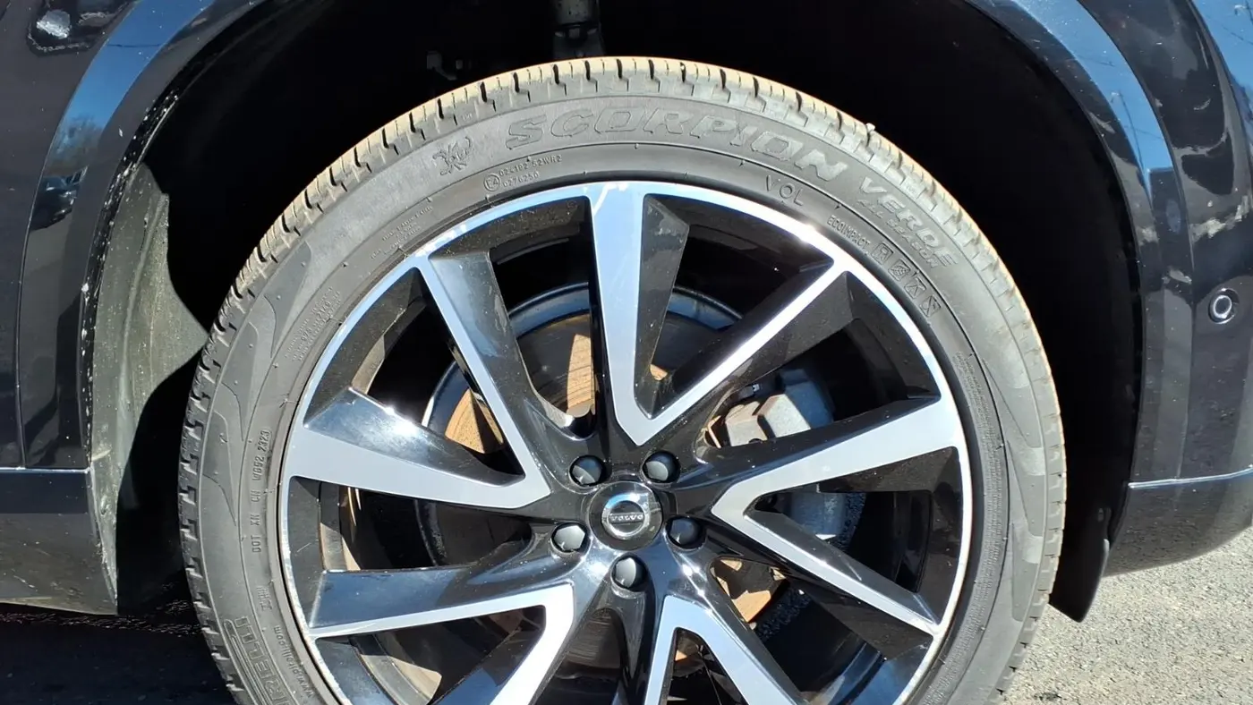 2024 Volvo XC90 B6 Plus Bright Theme 7P
