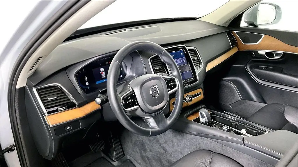 2024 Volvo XC90 B6 Plus Bright Theme 7P