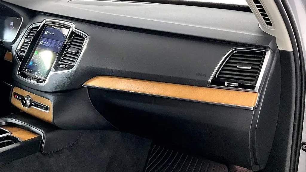 2024 Volvo XC90 B6 Plus Bright Theme 7P