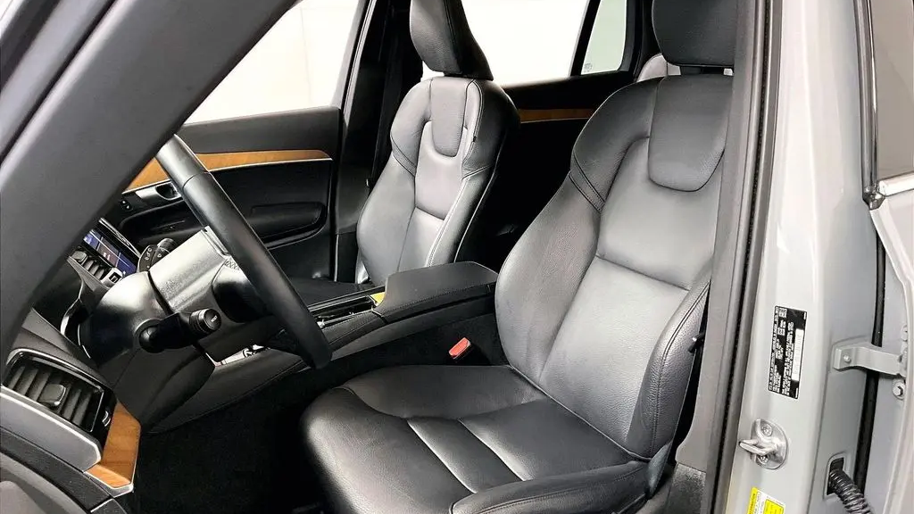 2024 Volvo XC90 B6 Plus Bright Theme 7P