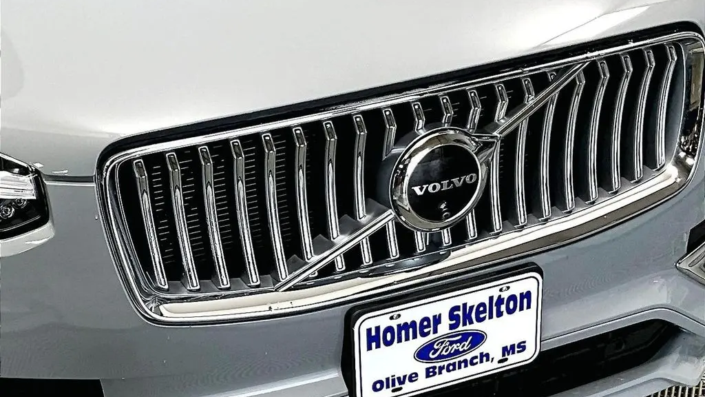 2024 Volvo XC90 B6 Plus Bright Theme 7P