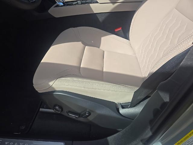 2026 Volvo XC90 - $58,146