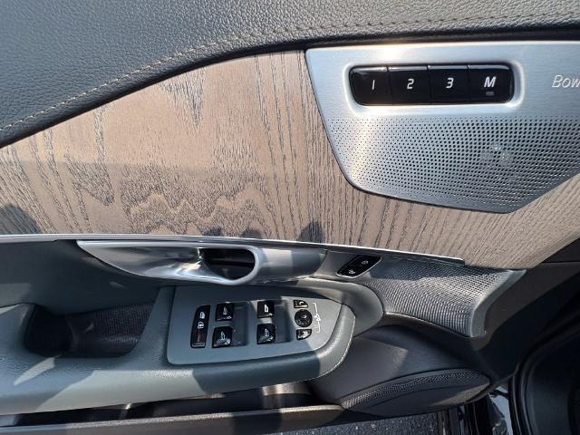 2024 Volvo XC90 - $45,600