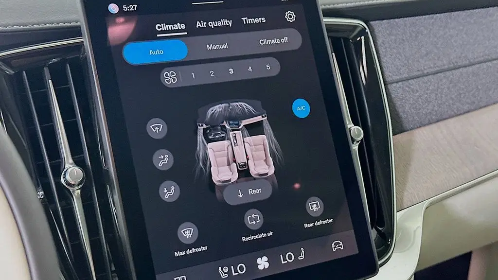 2026 Volvo XC90 B6 Ultra 7P