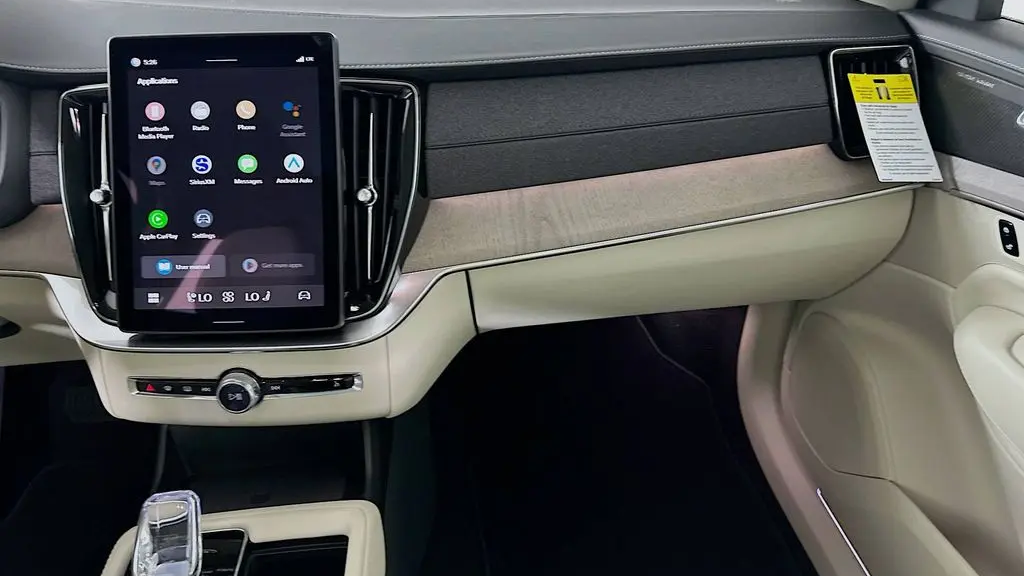 2026 Volvo XC90 B6 Ultra 7P