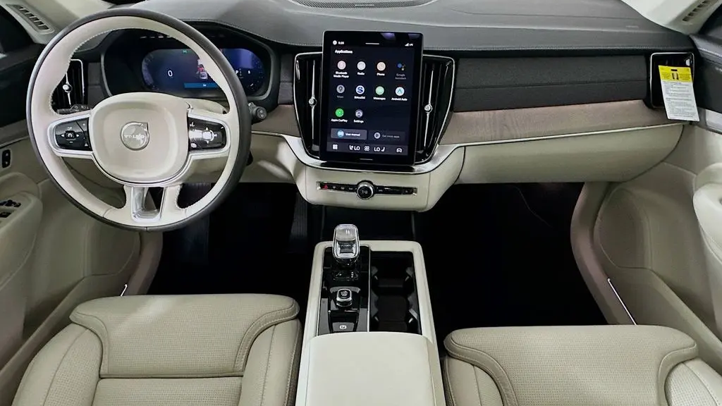 2026 Volvo XC90 B6 Ultra 7P