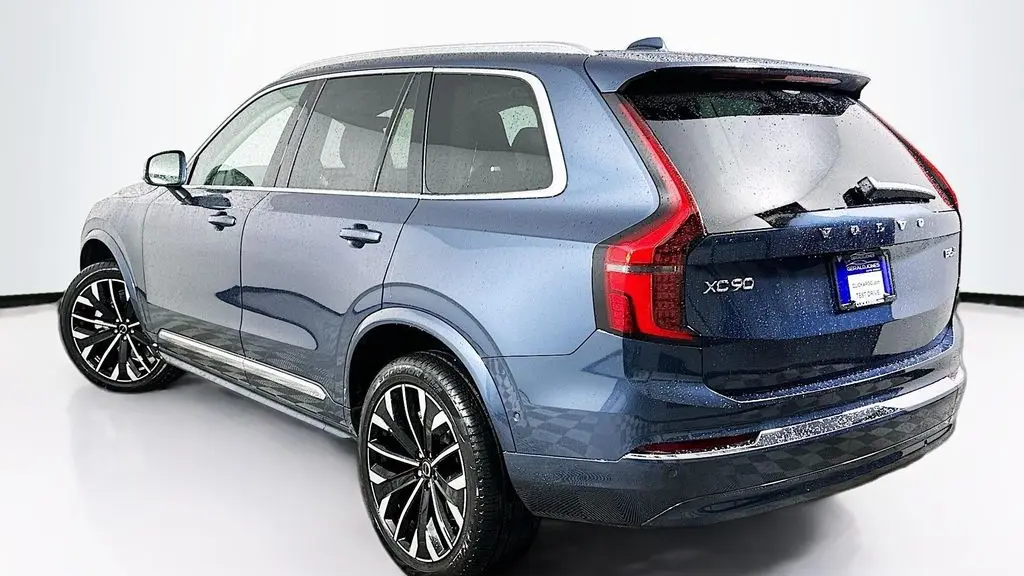 2026 Volvo XC90 B6 Ultra 7P