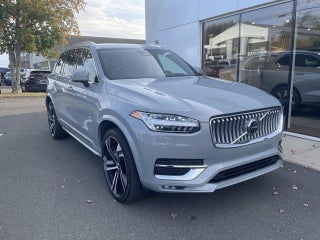 2024 Volvo XC90 with Vapour Grey Metallic Exterior