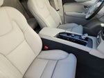 2025 XC90 Thumbnail 22