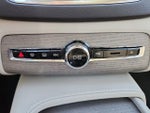 2025 XC90 Thumbnail 32