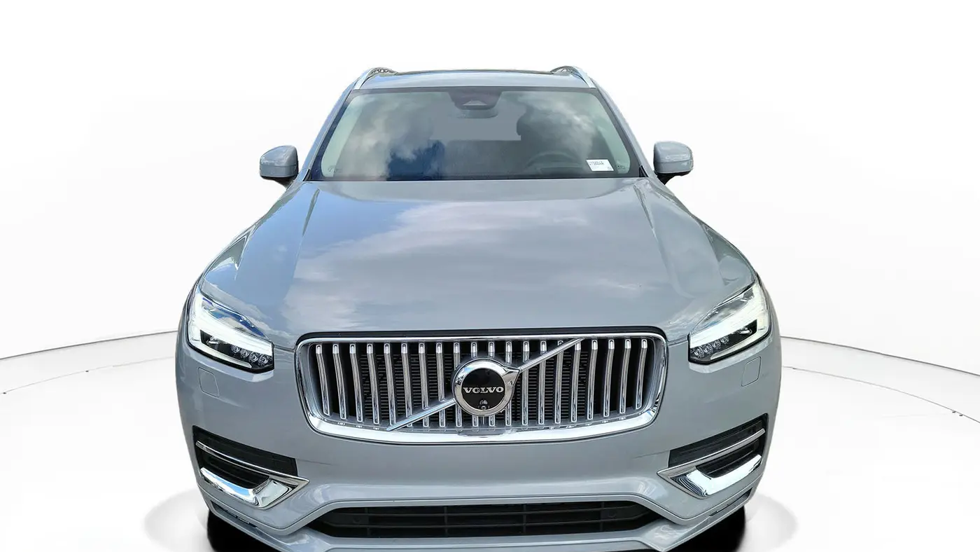 2025 Volvo XC90 B6 Ultra Bright Theme 7P