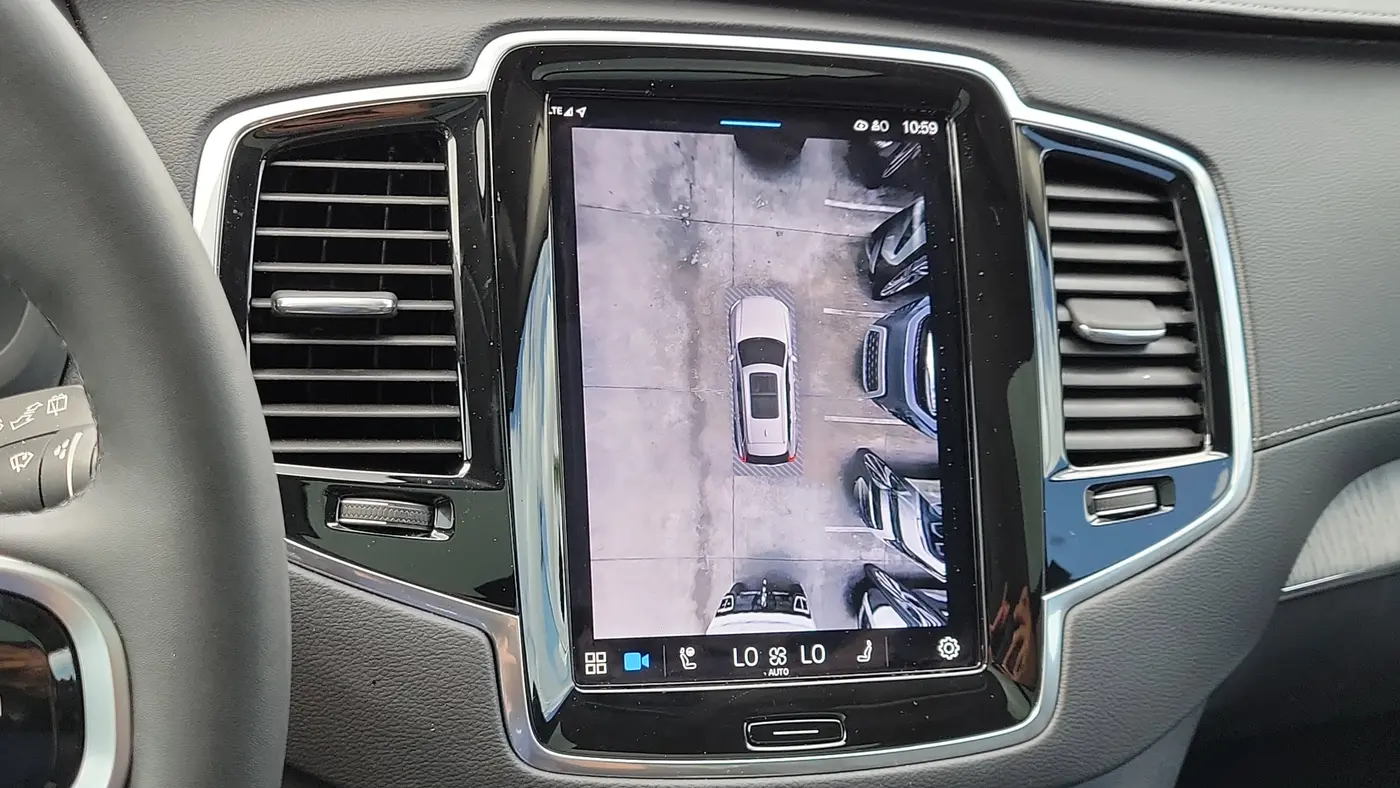 2025 Volvo XC90 B6 Ultra Bright Theme 7P