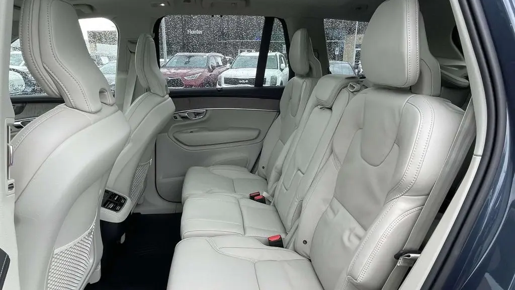 2026 Volvo XC90 B6 Ultra 7P
