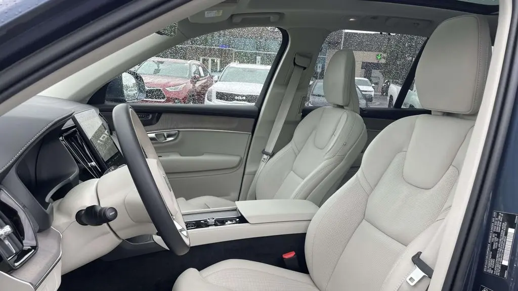 2026 Volvo XC90 B6 Ultra 7P