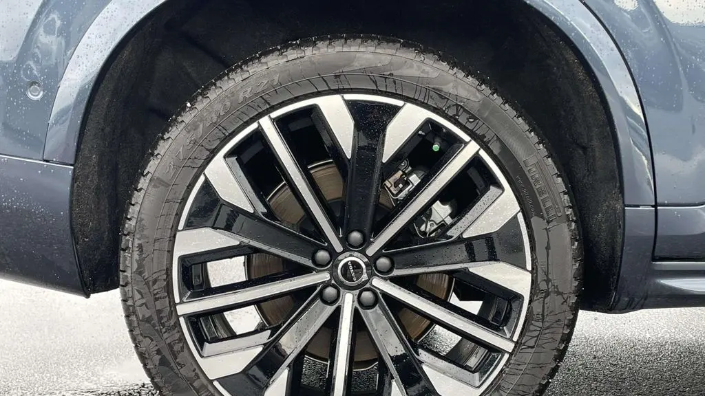 2026 Volvo XC90 B6 Ultra 7P
