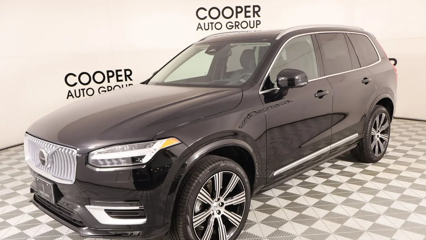 2025 Volvo XC90 B6 Ultra Bright Theme 7P