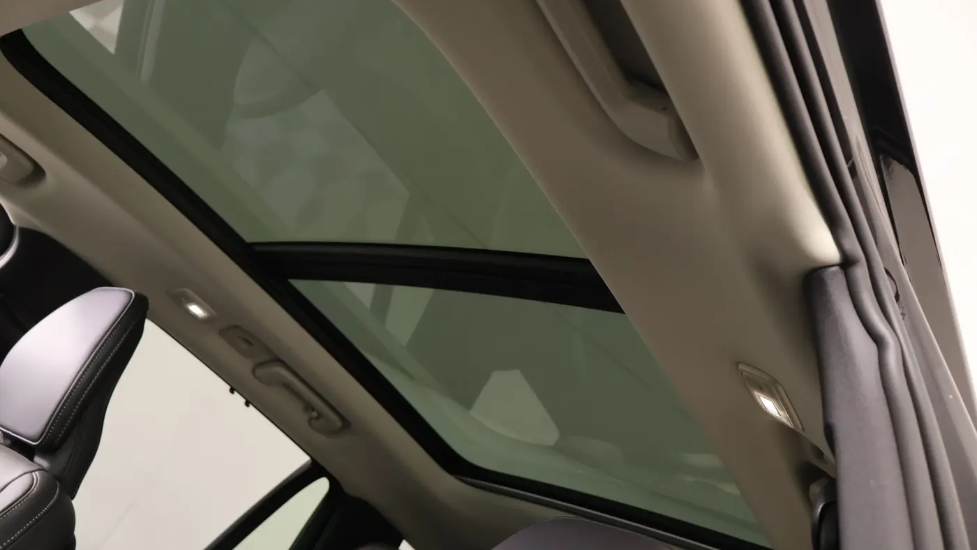 2025 Volvo XC90 B6 Ultra Bright Theme 7P