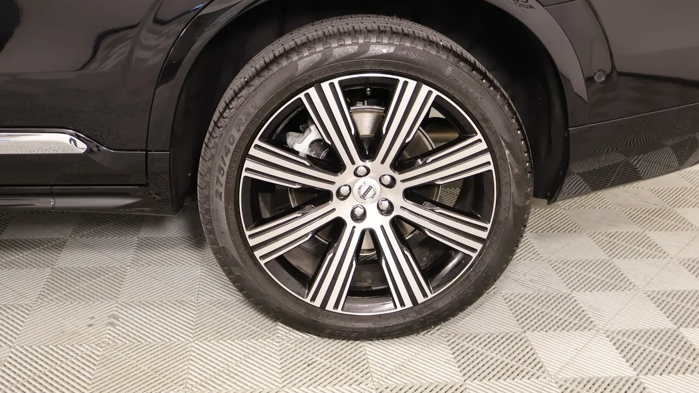 2025 Volvo XC90 B6 Ultra Bright Theme 7P