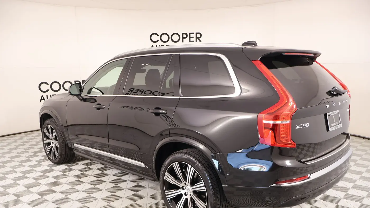 2025 Volvo XC90 B6 Ultra Bright Theme 7P