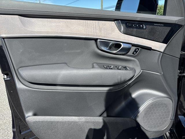 2026 Volvo XC90 - $54,799