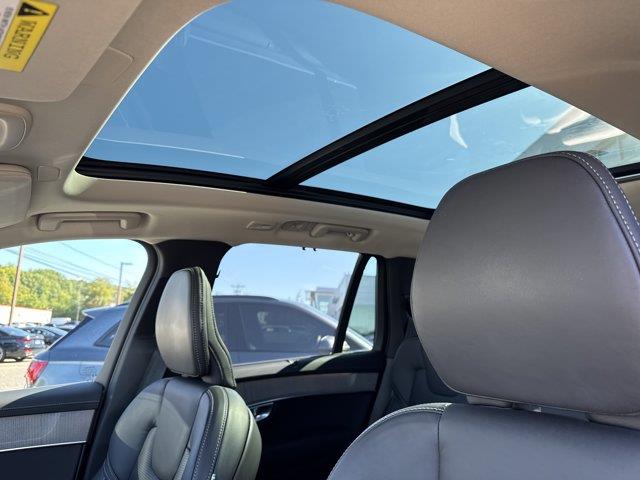 2026 Volvo XC90 - $54,799