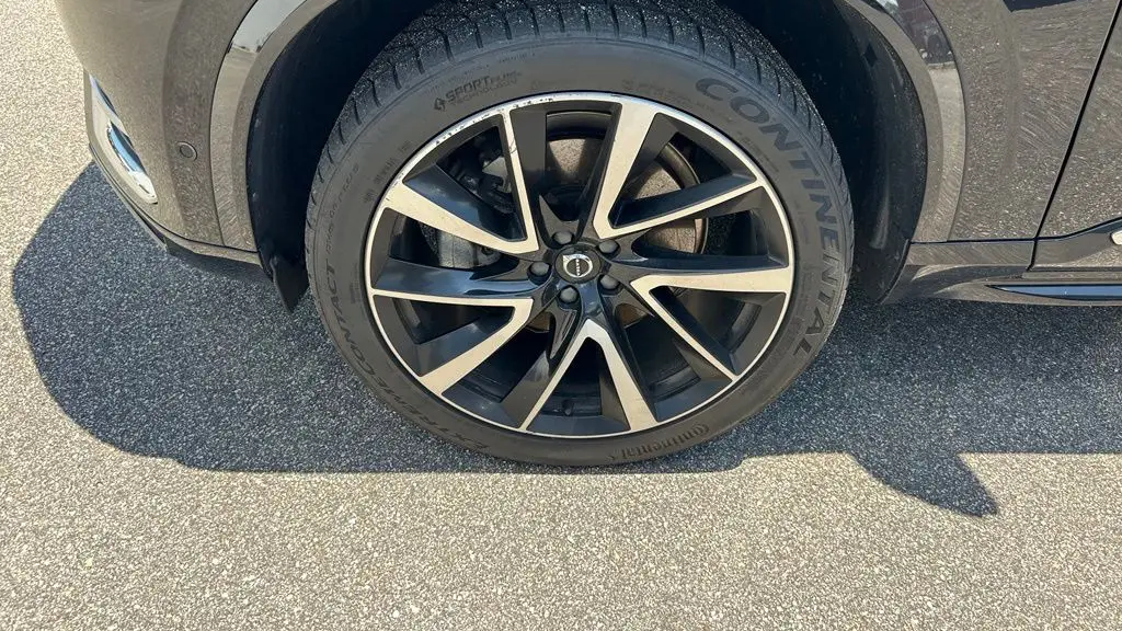 2024 Volvo XC90 B6 Ultimate Bright Theme 7P
