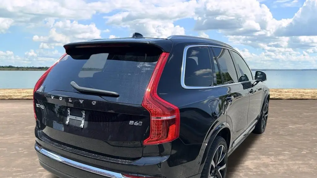 2024 Volvo XC90 B6 Ultimate Bright Theme 7P
