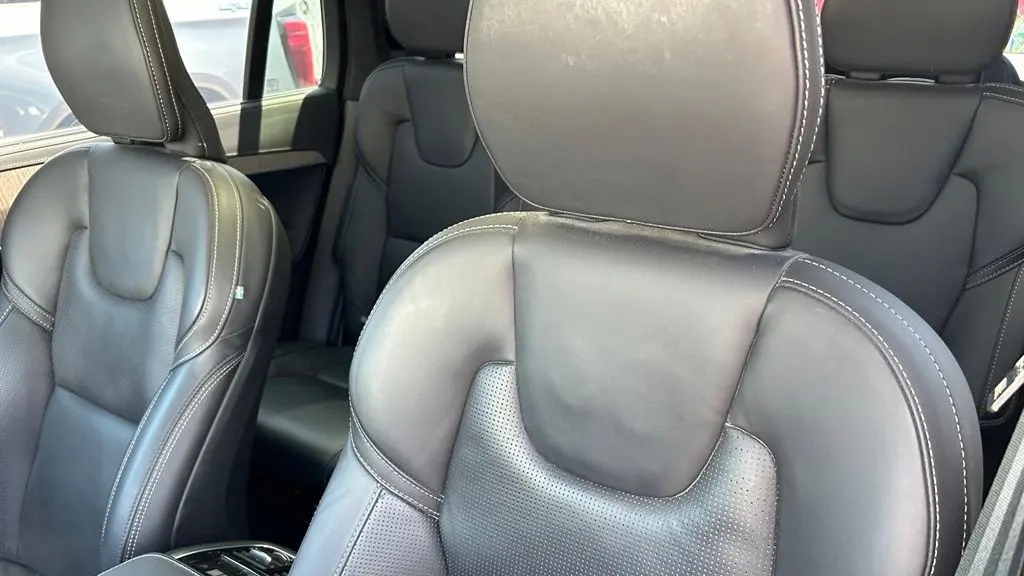 2024 Volvo XC90 B6 Ultimate Bright Theme 7P