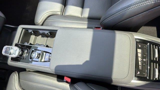 2026 Volvo XC90 B6 Ultra 7P