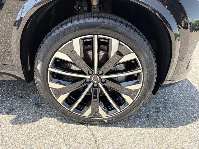 2026 Volvo XC90 - $59,899