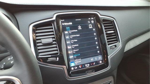 2024 Volvo XC90 B6 Ultimate Bright Theme 7P