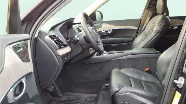 2024 Volvo XC90 B6 Ultimate Bright Theme 7P