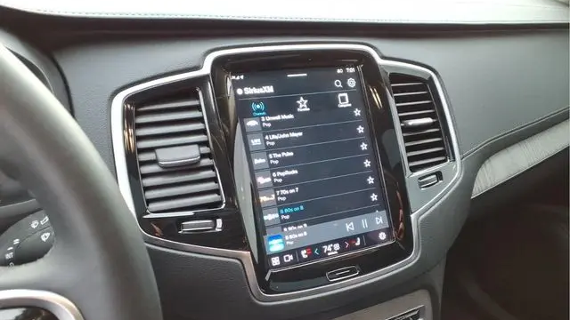 2024 Volvo XC90 B6 Ultimate Bright Theme 7P