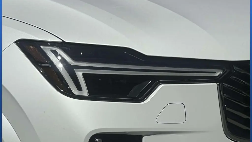 2026 Volvo XC90 B6 Ultra 7P