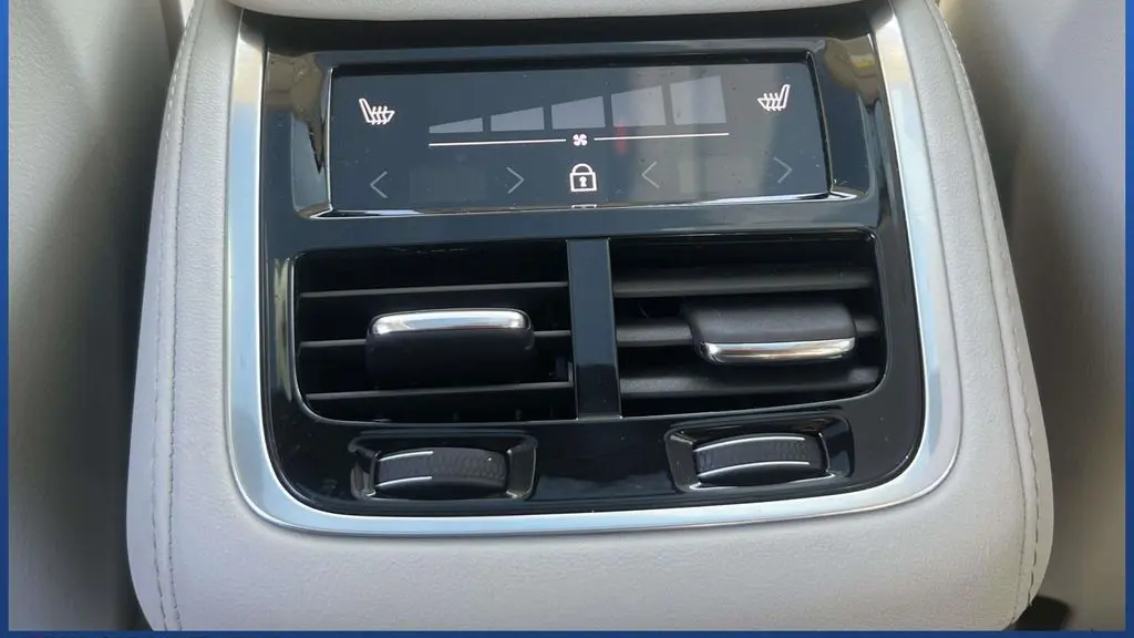 2026 Volvo XC90 B6 Ultra 7P